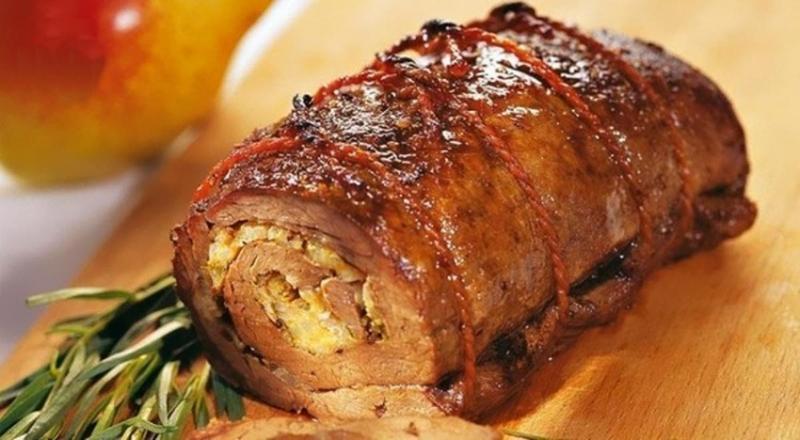 Мясной рулет