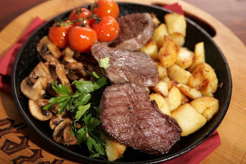 Чугунная свадьба